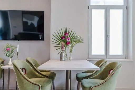 Ghisi Апартаменти Задар